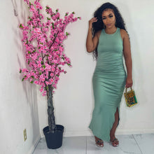 Curve Central Ruched Maxi (Sage)
